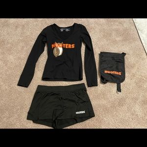 HOOTER GIRL COMPLETE UNIFORM